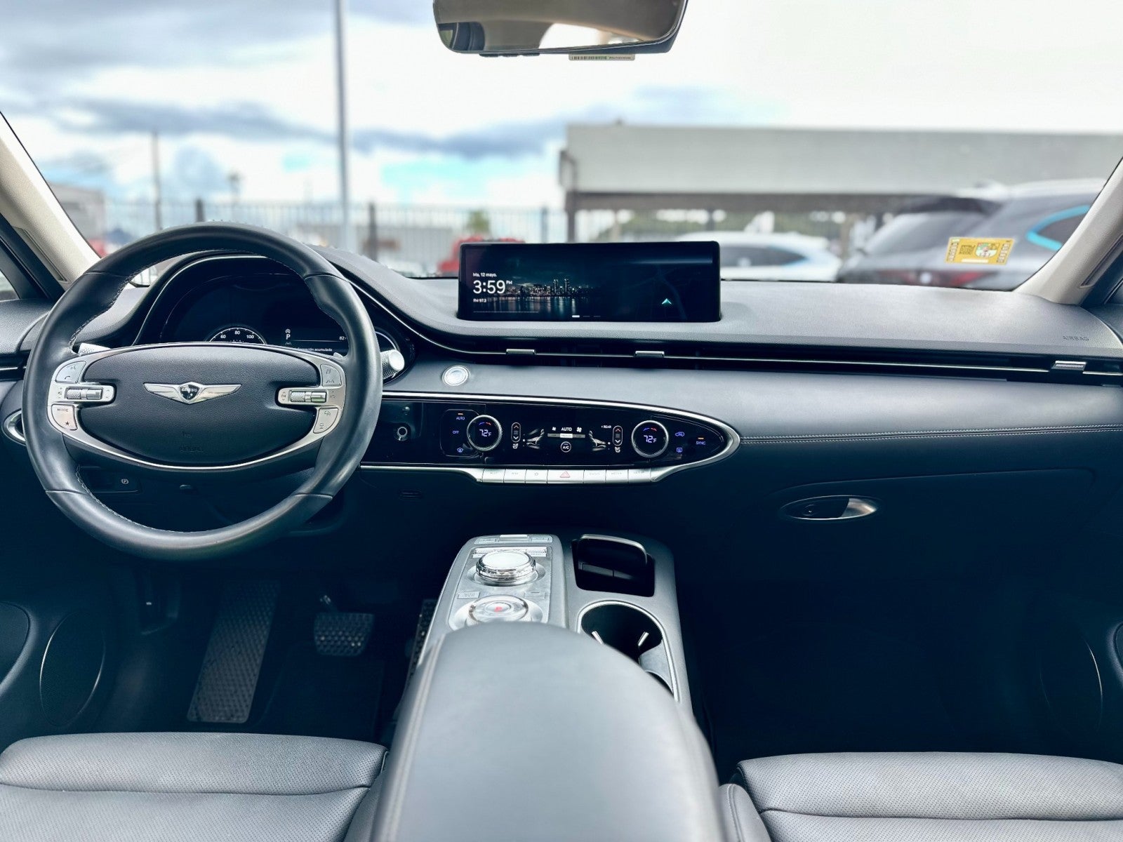 2023 Genesis GV70 2.5T